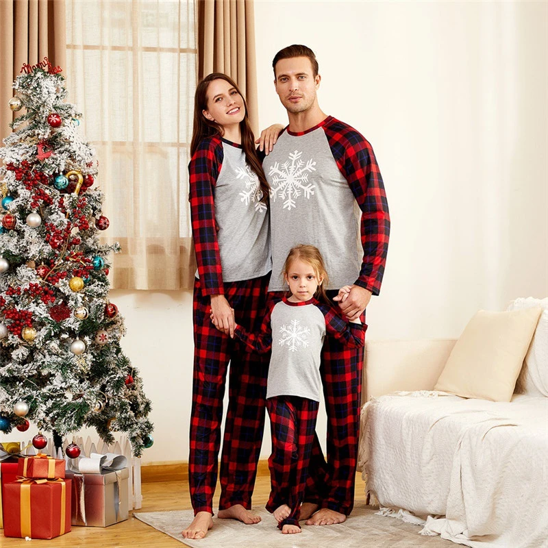 2020 Family Matching Christmas Pajamas Set Xmas Cute Snowflake Print Adult Kid Sleepwear Family Look Nightwear Clothes Outfit
2020 Family Matching Christmas Pajamas Set Xmas Cute Snowflake Print Adult Kid Sleepwear Family Look Nightwear Clothes Outfit