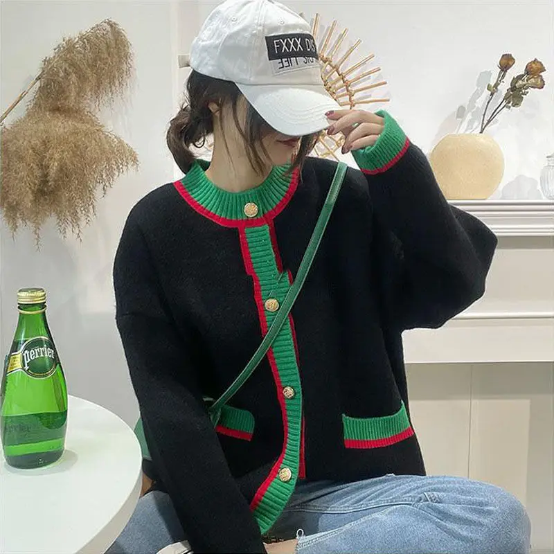 2021 New Korean Fashion Autumn Winter Women's Sweater Cartoon Cardigan For Women Coat Blouse Loose Embroidery Long Sleeve Tops
2021 New Korean Fashion Autumn Winter Women's Sweater Cartoon Cardigan For Women Coat Blouse Loose Embroidery Long Sleeve Tops