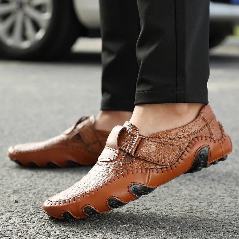 Handmade Genuine Leather Mens Shoes Casual Luxury Brand Men Loafers Fashion Breathable Driving Shoes Slip On Moccasins shoes
Handmade Genuine Leather Mens Shoes Casual Luxury Brand Men Loafers Fashion Breathable Driving Shoes Slip On Moccasins shoes