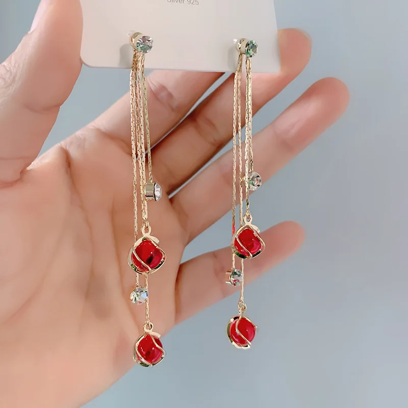 2021 New Long Crystal Tassel Gold Color Dangle Earrings for Women Wedding Drop Earing Fashion Jewelry Gifts
2021 New Long Crystal Tassel Gold Color Dangle Earrings for Women Wedding Drop Earing Fashion Jewelry Gifts