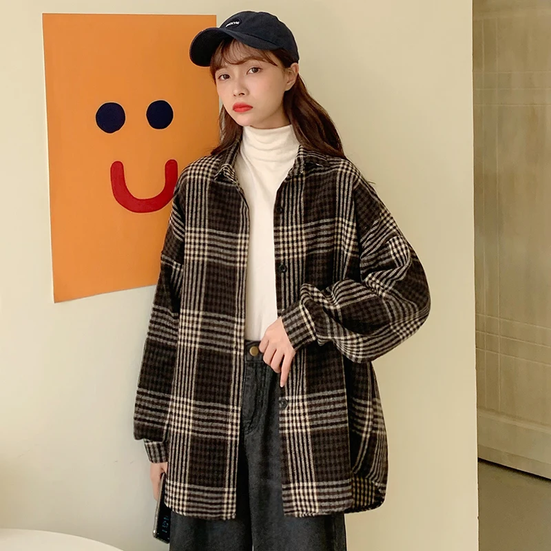 2020 HOT Autumn Winter Women Blouses Korean Style Cotton Sanding Plaid shirt Jacket Loose top female blusas mujer de moda 2020
2020 HOT Autumn Winter Women Blouses Korean Style Cotton Sanding Plaid shirt Jacket Loose top female blusas mujer de moda 2020