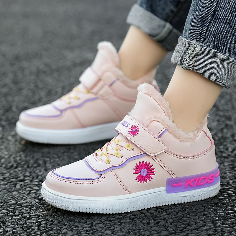 Winter Girls Sneakers Children Casual Shoes For Girls Shoes Leather Plush Lining Warm Running Trainers Footweear Fashion 2020
Winter Girls Sneakers Children Casual Shoes For Girls Shoes Leather Plush Lining Warm Running Trainers Footweear Fashion 2020