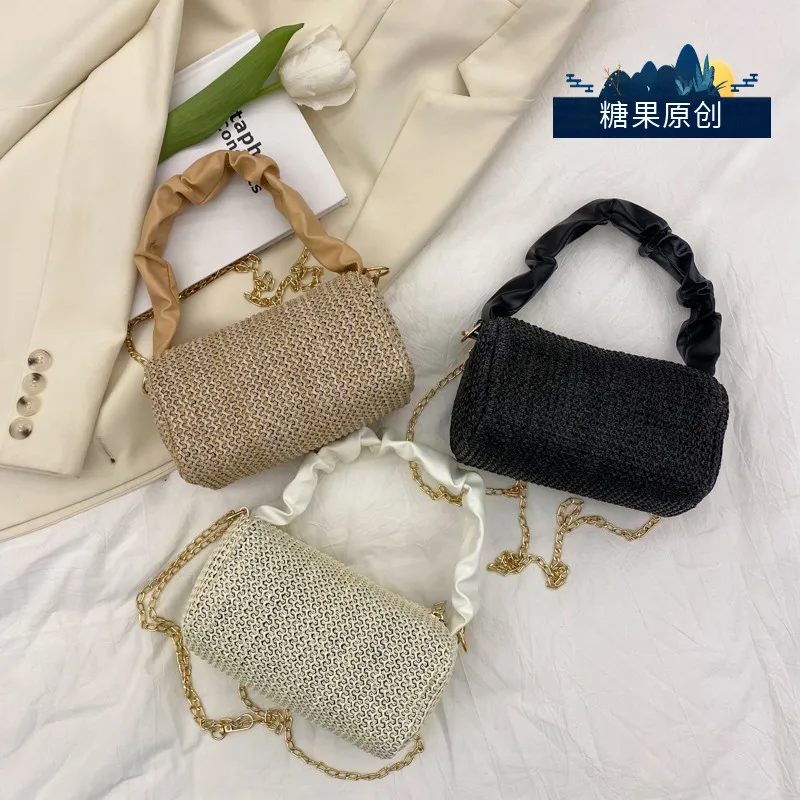 This year's popular niche design bag 2021 new fashion women's summer versatile messenger bag summer square bag
This year's popular niche design bag 2021 new fashion women's summer versatile messenger bag summer square bag