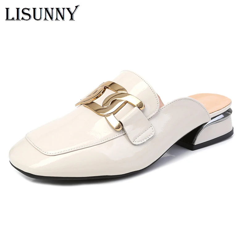 Женские мюли на цепочке LISUNNY, летние туфли из натуральной кожи с квадратным носком, шлепанцы большого размера 43, 2021
Женские мюли на цепочке LISUNNY, летние туфли из натуральной кожи с квадратным носком, шлепанцы большого размера 43, 2021