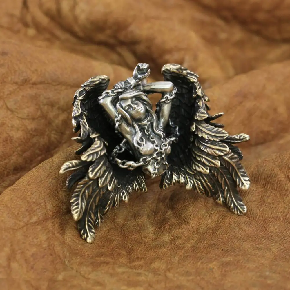 Высокого качества детали 925 пробы, серебряные пикантные женские Ангел латунь крыло Андромеда кулон TA82B
Высокого качества детали 925 пробы, серебряные пикантные женские Ангел латунь крыло Андромеда кулон TA82B