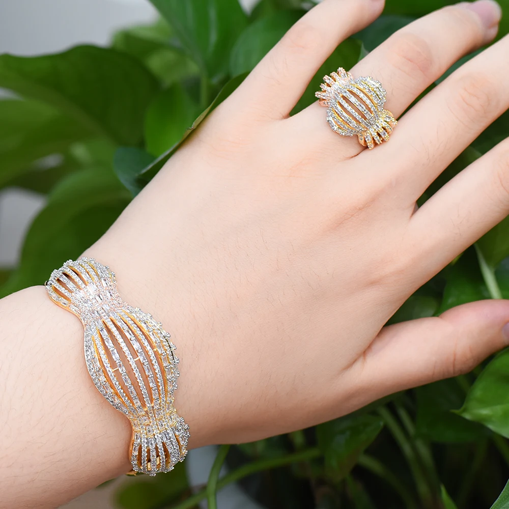 GODKI Luxury CANDY Bowknots African Bangle Ring Jewelry Sets For Women Wedding Cubic Zircon Crystal CZ Dubai Bridal Jewelry Set
GODKI Luxury CANDY Bowknots African Bangle Ring Jewelry Sets For Women Wedding Cubic Zircon Crystal CZ Dubai Bridal Jewelry Set