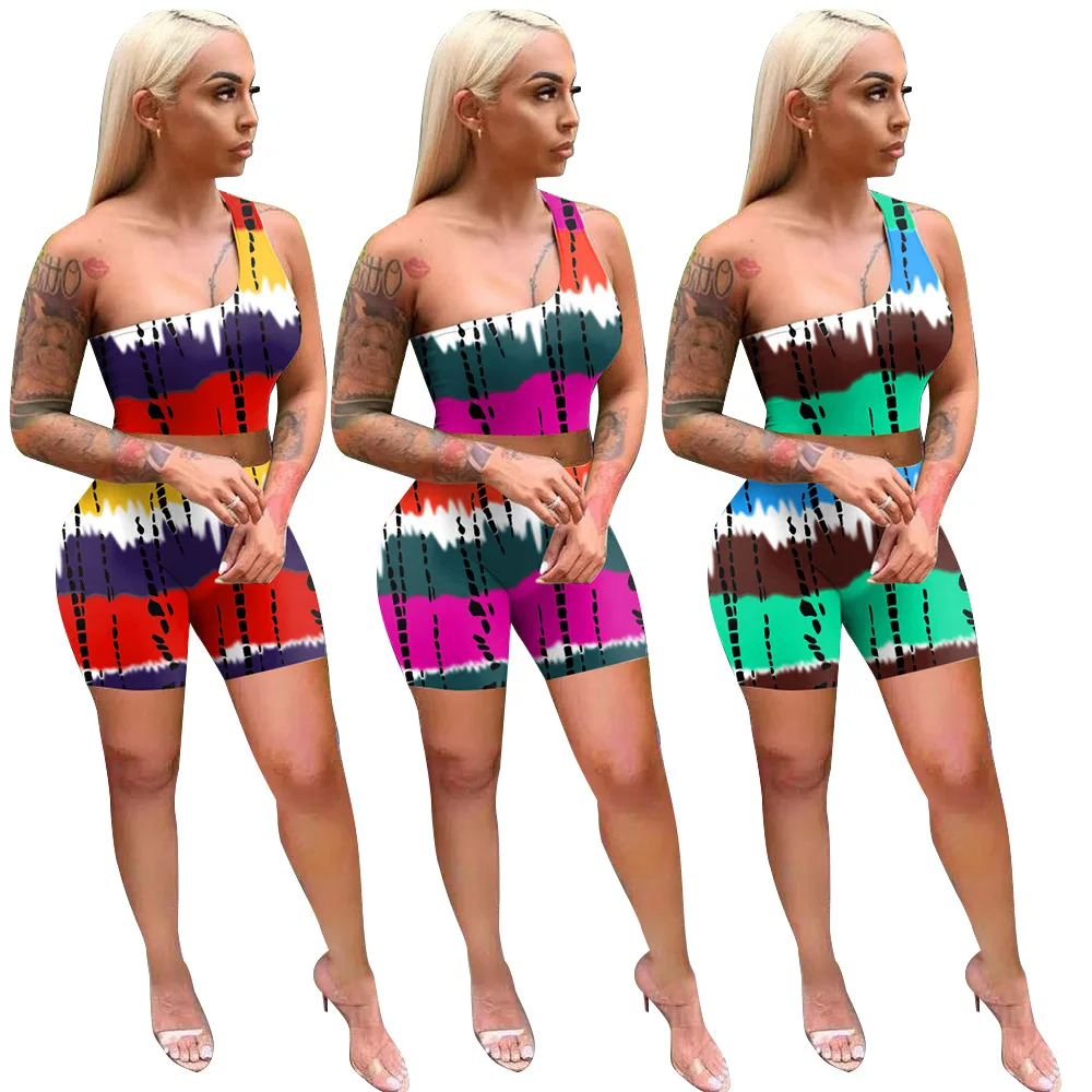 2021 Summer Women Print set Sleeveless One shoulder Crop Tops and Biker Short Two Piece Sets Casual Fashion Sexy Streetwear Suit
2021 Summer Women Print set Sleeveless One shoulder Crop Tops and Biker Short Two Piece Sets Casual Fashion Sexy Streetwear Suit