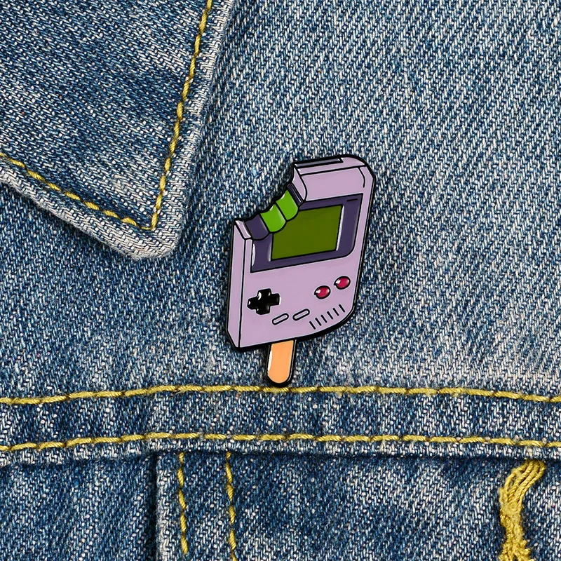 Popsicle Brooch Game Console Creative Shirt Badges Pin Metal Broches for Women Badge Pines Metalicos Jewelry Brosche Accessories
Popsicle Brooch Game Console Creative Shirt Badges Pin Metal Broches for Women Badge Pines Metalicos Jewelry Brosche Accessories