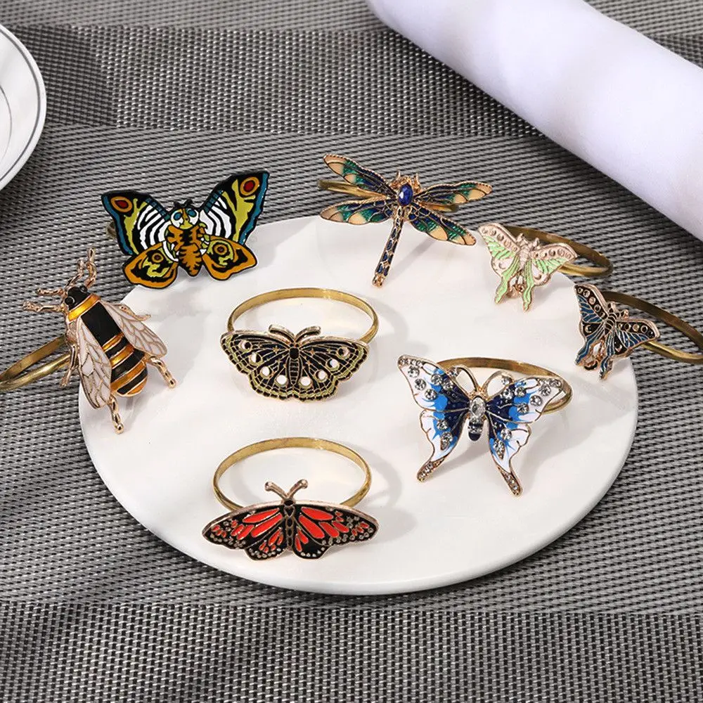 Creative Napkin Ring Metal Animal Shape Dragonfly Butterfly Bees Mouth Ring Circle Wedding Banquet Hotel Table Supply Xmas Gift
Creative Napkin Ring Metal Animal Shape Dragonfly Butterfly Bees Mouth Ring Circle Wedding Banquet Hotel Table Supply Xmas Gift