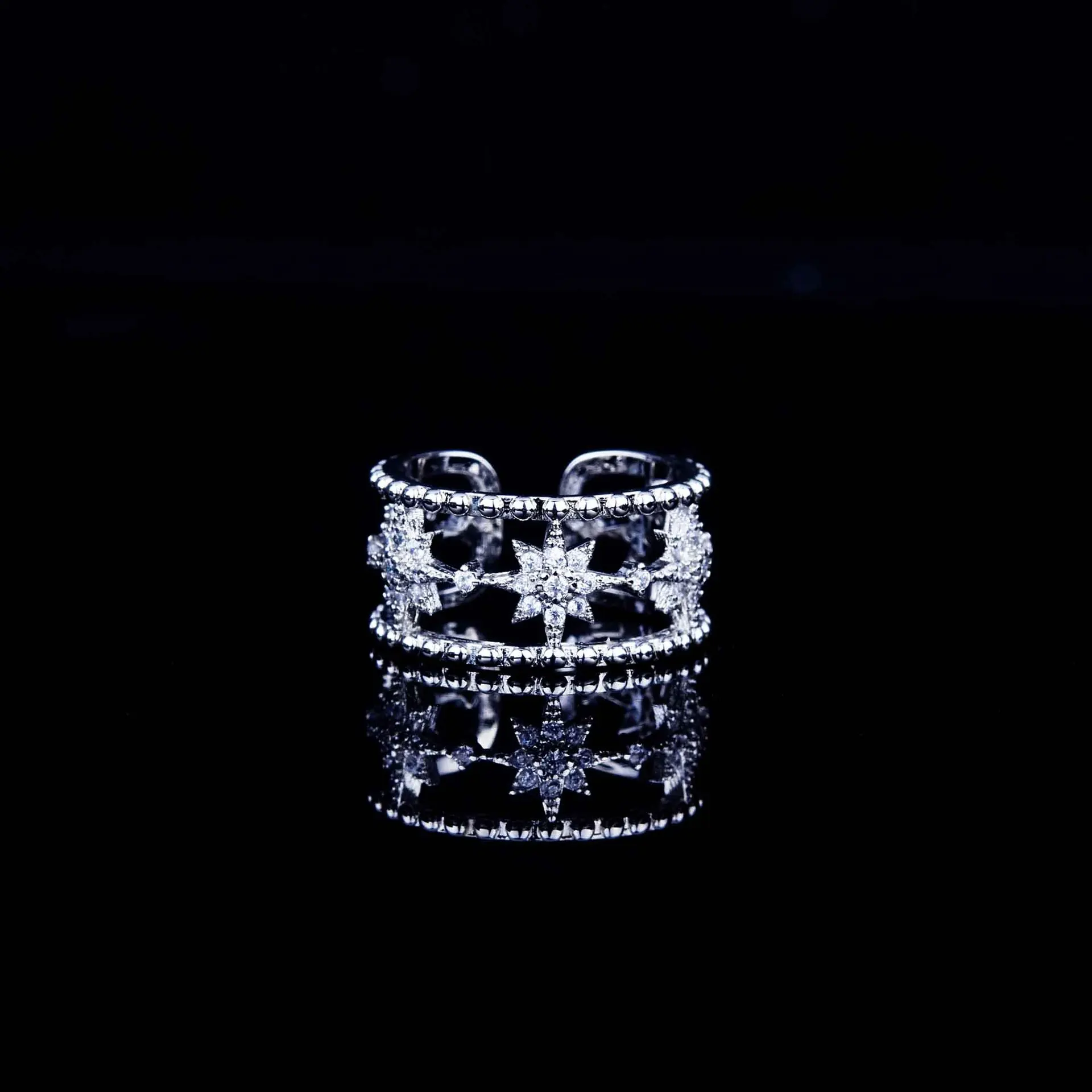 Eight-Pointed Star Design 925 Silver Color Ring For Women Fashion Adjustable Size Rings Creativity Female Jewelry Accessories
Eight-Pointed Star Design 925 Silver Color Ring For Women Fashion Adjustable Size Rings Creativity Female Jewelry Accessories