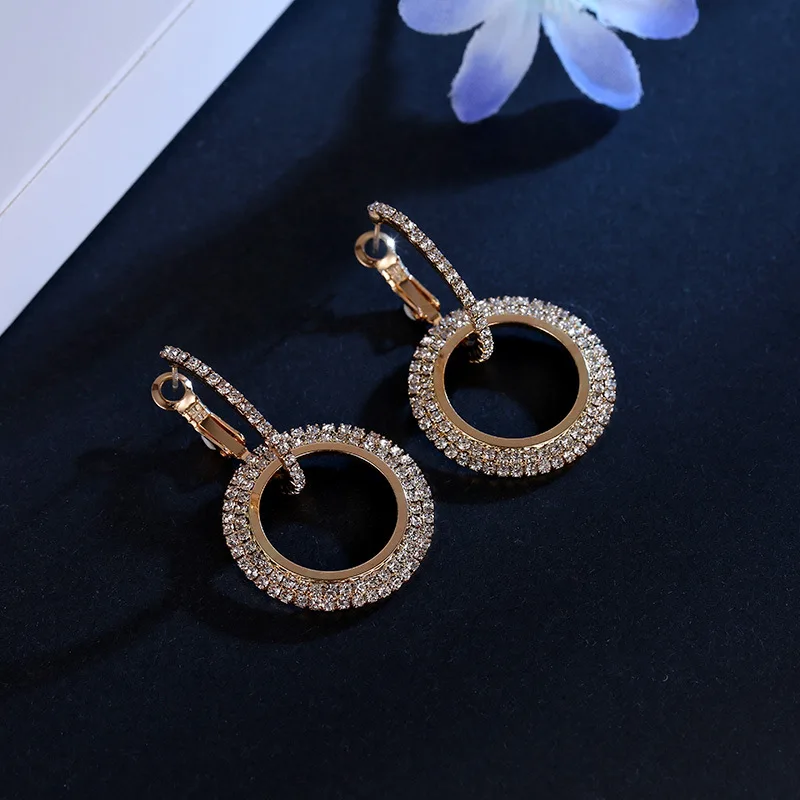 2020 New Korean Style Temperament Geometric Earrings Circle Full Goddess Earrings Interlocking Ideas
2020 New Korean Style Temperament Geometric Earrings Circle Full Goddess Earrings Interlocking Ideas