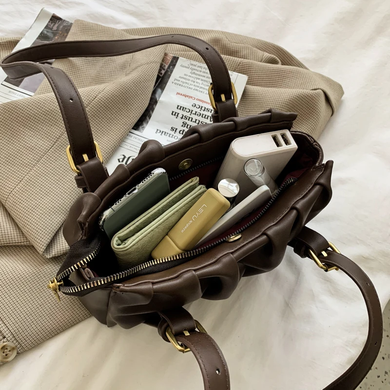 Small PU Leather Shoulder Bags for Women 2021 Branded Trend Hand Bag Lady Luxury Female Travel Handbags and Purses
Small PU Leather Shoulder Bags for Women 2021 Branded Trend Hand Bag Lady Luxury Female Travel Handbags and Purses