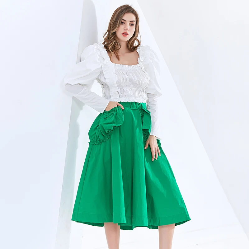 TWOTWINSTYLE Vintage Short Blouses Female Square Collar Puff Long Sleeve Slim Ruched Ruffles Sweet Style Shirts Female 2020 Tide
TWOTWINSTYLE Vintage Short Blouses Female Square Collar Puff Long Sleeve Slim Ruched Ruffles Sweet Style Shirts Female 2020 Tide