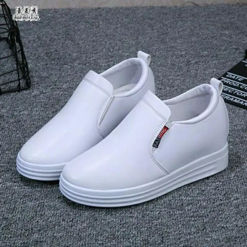 202 Autumn AliExpress Popular Single Shoes White Shoes Women's Elevator Lazy Casual Korean Women's Shoes
202 Autumn AliExpress Popular Single Shoes White Shoes Women's Elevator Lazy Casual Korean Women's Shoes