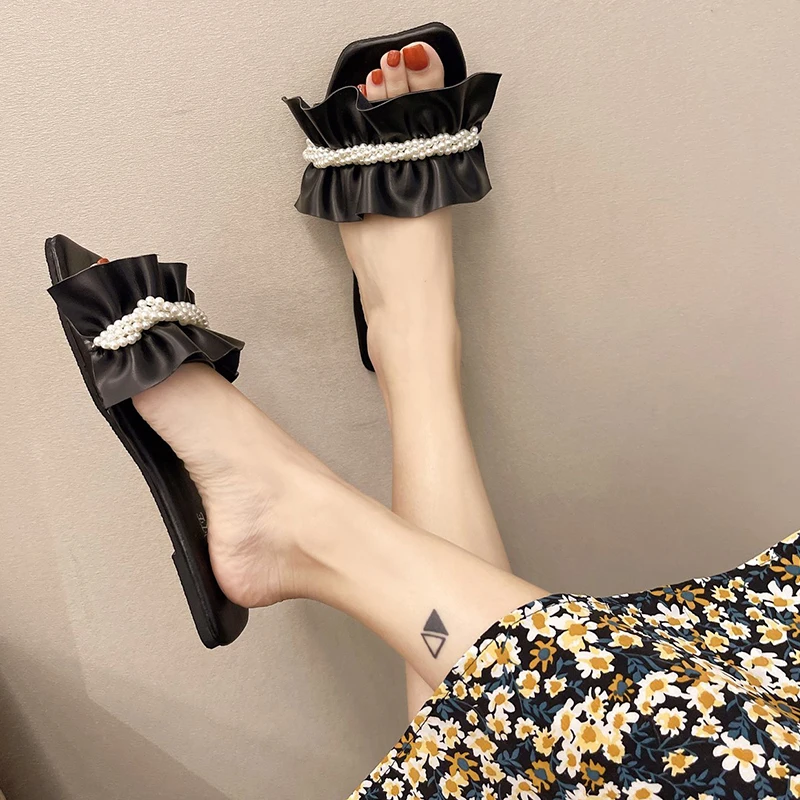 Flat Shoes Female Ladies' Slippers Slipers Women Luxury Slides String Bead 2021 Designer Fabric Basic PU Rubber Slippers Casual
Flat Shoes Female Ladies' Slippers Slipers Women Luxury Slides String Bead 2021 Designer Fabric Basic PU Rubber Slippers Casual