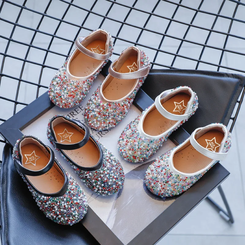 Children's Shoes for Girls Spring 2021 New Korean Girls Princess Shoes Pearl Leather Shoes Little Girls Dance Bright
Children's Shoes for Girls Spring 2021 New Korean Girls Princess Shoes Pearl Leather Shoes Little Girls Dance Bright