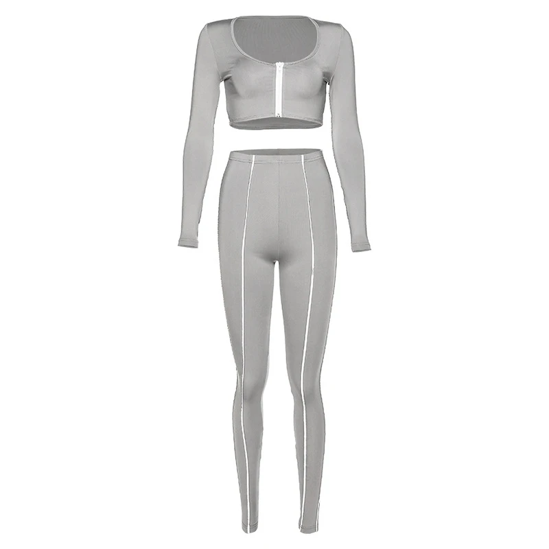 2021 spring new women's reflective stitching zipper cardigan low cut sports suit
2021 spring new women's reflective stitching zipper cardigan low cut sports suit