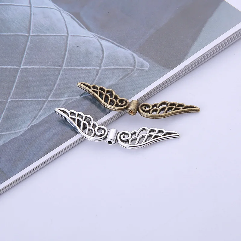 100pcs Charms feather leaf Antique Silver Color Pendants Making DIY Handmade Tibetan Finding Jewelry 
100pcs Charms feather leaf Antique Silver Color Pendants Making DIY Handmade Tibetan Finding Jewelry