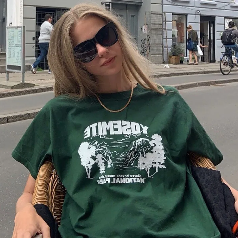 Girl Top Dark Green T-shirt Female Letter Forest Print Short-sleeved Shirt Student Loose Fashion New Patterned Short Sleeves
Girl Top Dark Green T-shirt Female Letter Forest Print Short-sleeved Shirt Student Loose Fashion New Patterned Short Sleeves