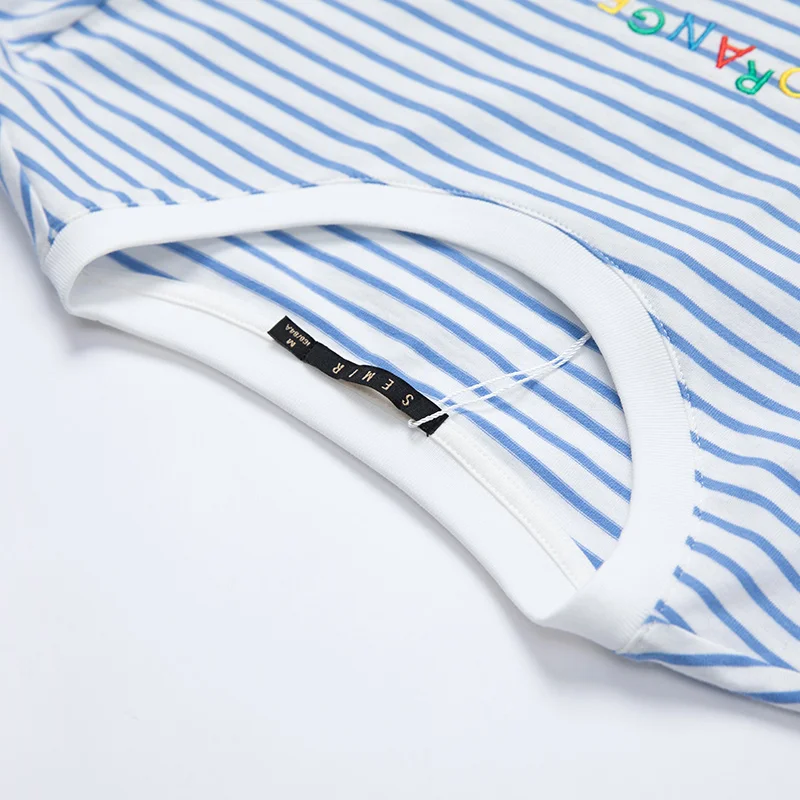 SEMIR Women T-shirts 2020 summer new ins style trend stripe t shirt ladies embroidery round neck cotton Tshirts for woman
SEMIR Women T-shirts 2020 summer new ins style trend stripe t shirt ladies embroidery round neck cotton Tshirts for woman
