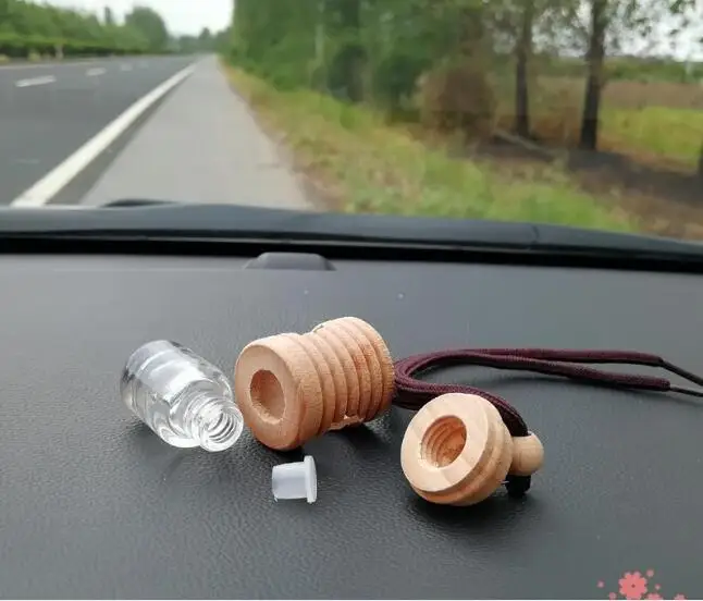 5Ml Glass Cylindrical Wooden Cap Glass Car Pendant Empty Bottle 100PCS/LOT
5Ml Glass Cylindrical Wooden Cap Glass Car Pendant Empty Bottle 100PCS/LOT