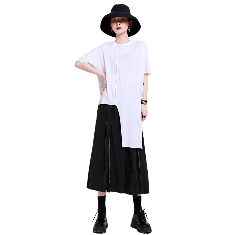 2021summer Irregular T-shirt Summer New Style Slit Loose Casual Tees Short Sleeve Tshirt For Female O Neck Tops
2021summer Irregular T-shirt Summer New Style Slit Loose Casual Tees Short Sleeve Tshirt For Female O Neck Tops