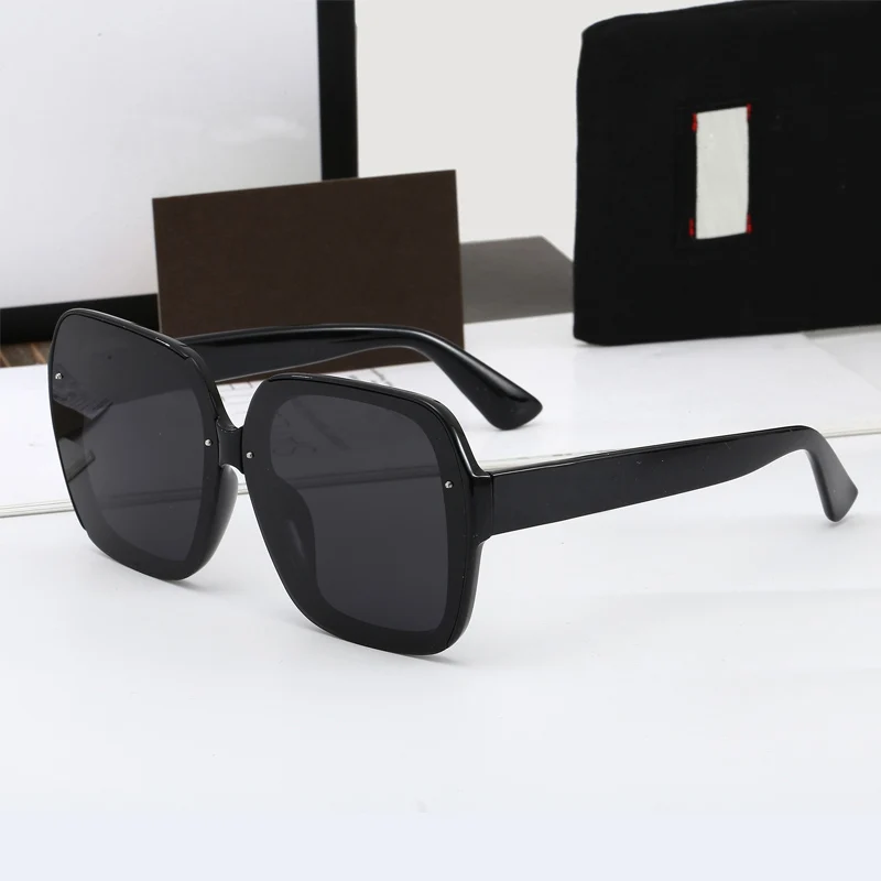 Oversized Glasses New Large Frame Sunglasses Women Top Brand Fashion Designer Retro Polarized Sun Glass aaa Shopping Mirror
Oversized Glasses New Large Frame Sunglasses Women Top Brand Fashion Designer Retro Polarized Sun Glass aaa Shopping Mirror