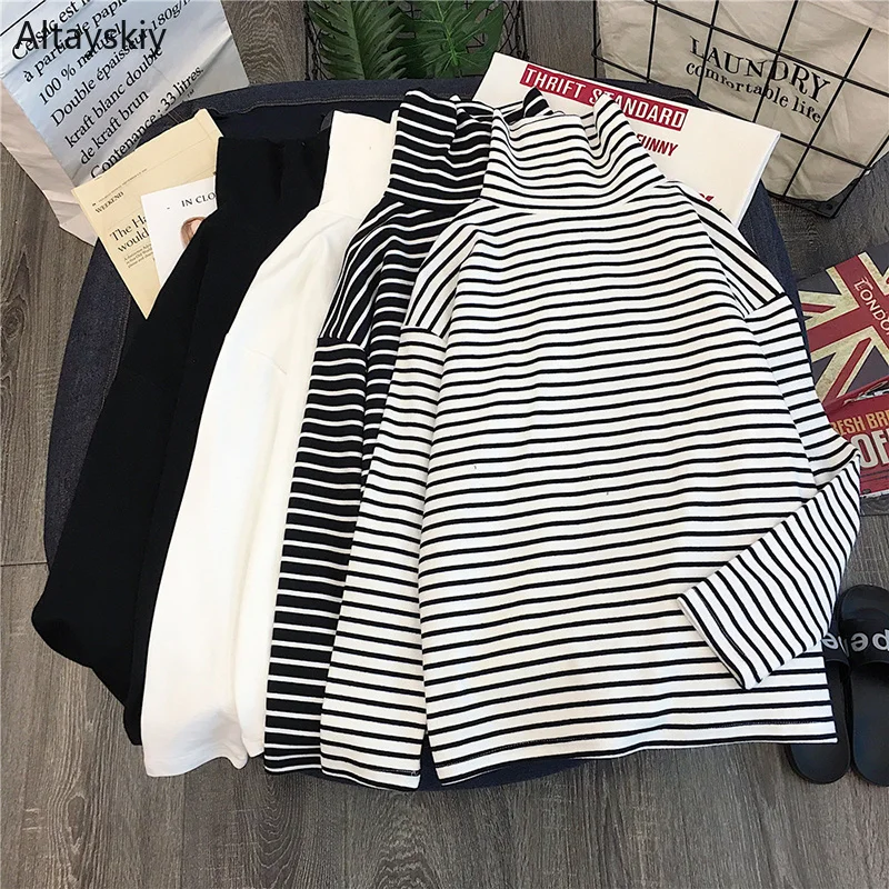 T-shirt ladies long-sleeved loose striped solid color high neck women's T-shirt Harajuku wild casual Korean fashion trend
T-shirt ladies long-sleeved loose striped solid color high neck women's T-shirt Harajuku wild casual Korean fashion trend