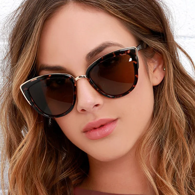 Women Luxury Sunglasses Fashion Retro Cat Eye Sunglasses Plastic Women Vintage Big Sun Glasses Mirror Sunglasses Female UV400
Women Luxury Sunglasses Fashion Retro Cat Eye Sunglasses Plastic Women Vintage Big Sun Glasses Mirror Sunglasses Female UV400