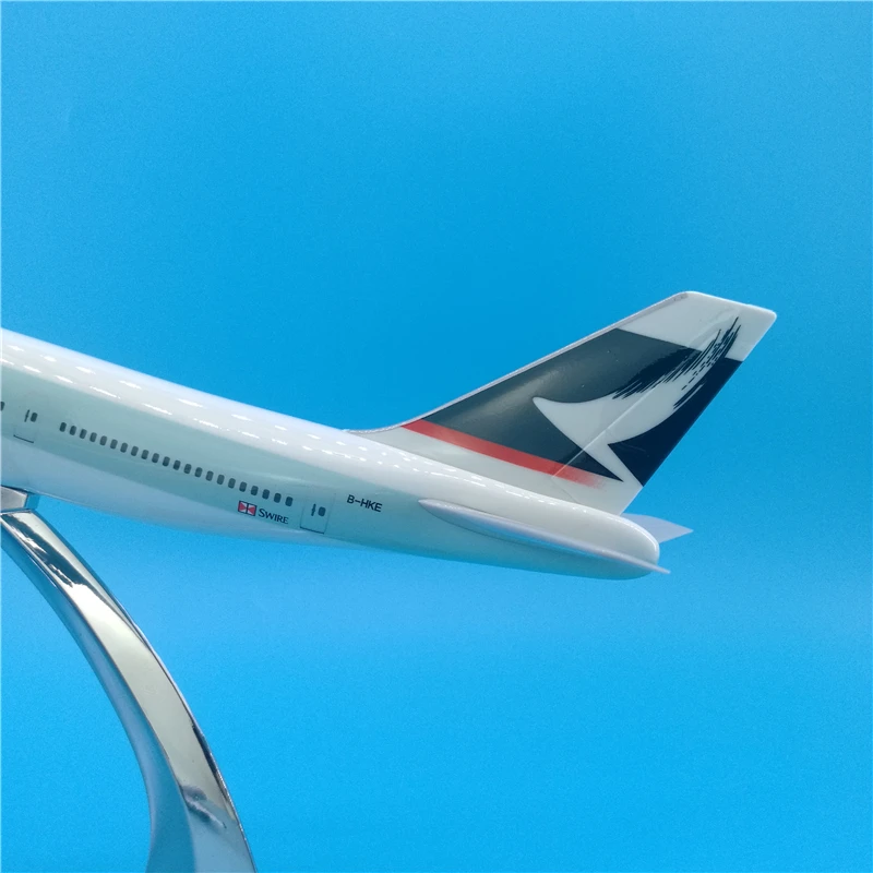 

32cm China Hong Kong Cathay Pacific Boeing 747 Simulation Resin Airplane Model Cathay Airlines B747 Fly Model Gift Decoration