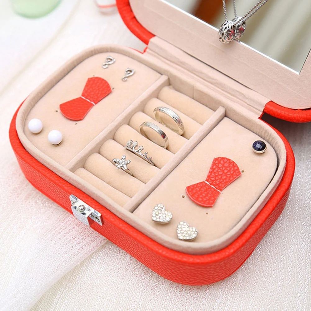 Портативная шкатулка для ювелирных украшений, корейский Дорожный Чехол с зеркалом для хранения колец, серег, ожерелий, органайзер для украш...
Портативная шкатулка для ювелирных украшений, корейский Дорожный Чехол с зеркалом для хранения колец, серег, ожерелий, органайзер для украш...