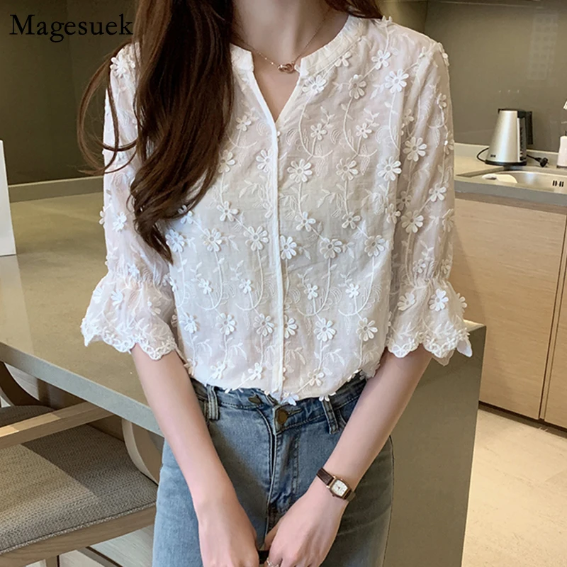 Summer Elegant White Blouse Women 2021 Short Sleeve Floral Women's Shirt Tops Plus Size Loose Blouses Women Casual Clothes 9638
Summer Elegant White Blouse Women 2021 Short Sleeve Floral Women's Shirt Tops Plus Size Loose Blouses Women Casual Clothes 9638