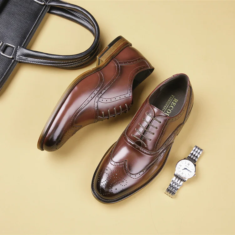 Men's leather shoes, business shoes, breathable, large, Europe, USA, four seasons
Men's leather shoes, business shoes, breathable, large, Europe, USA, four seasons