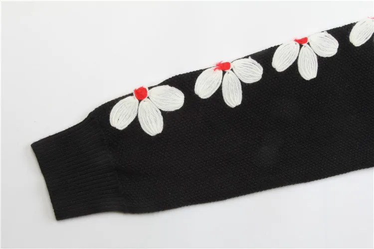 Chic Flower Meboridery Wool Sweater Women Autumn Winter Fashion Jersey Black Soft Jumper Pillover O Neck Korean Basic Sweater
Chic Flower Meboridery Wool Sweater Women Autumn Winter Fashion Jersey Black Soft Jumper Pillover O Neck Korean Basic Sweater