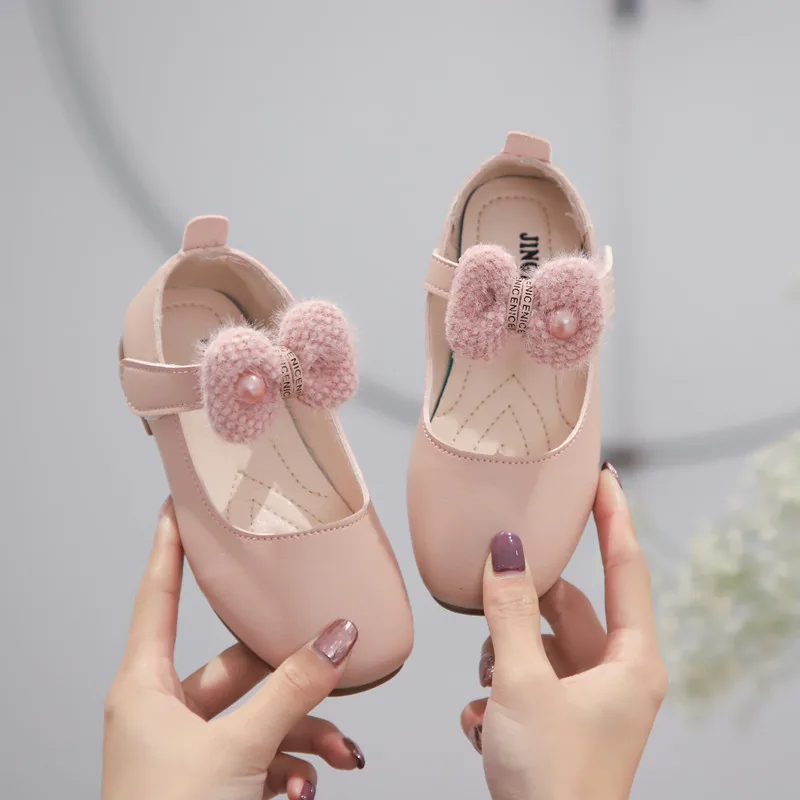 Girls Princess Leather Shoes 2020 Spring New Wild Bow Single Shoes Flats Fashion Soft Bottom Kids Leather Shoes Kids Casual Shoe
Girls Princess Leather Shoes 2020 Spring New Wild Bow Single Shoes Flats Fashion Soft Bottom Kids Leather Shoes Kids Casual Shoe