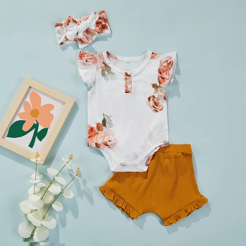 Baby Girls Jumpsuit Set Summer Floral Print Short Ruffled Sleeve Romper and Casual Shorts Headband
Baby Girls Jumpsuit Set Summer Floral Print Short Ruffled Sleeve Romper and Casual Shorts Headband