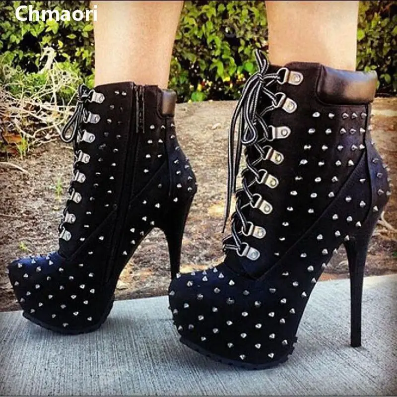 Women Ankle Boots Women Platform High Heels Suede Leather Round Toe Spike Heels Rivets Lace-up Women Boots Sexy Newest Arrival
Women Ankle Boots Women Platform High Heels Suede Leather Round Toe Spike Heels Rivets Lace-up Women Boots Sexy Newest Arrival