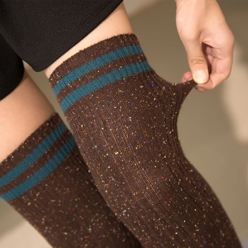 Retro Style Long Stockings for Women Keep Warm Thigh Socks Two Striped Pattern Walking Active or Streetwear Long Socks
Retro Style Long Stockings for Women Keep Warm Thigh Socks Two Striped Pattern Walking Active or Streetwear Long Socks