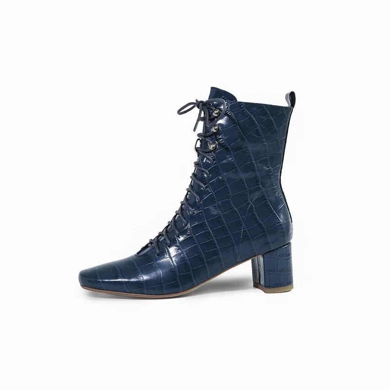 ZVQ 2019 Winter New Fashion Ankle Boots Hot Sale Handmade Genuine Leather Square Toe cross-tied Zip Shoes Women Drop Shipping
ZVQ 2019 Winter New Fashion Ankle Boots Hot Sale Handmade Genuine Leather Square Toe cross-tied Zip Shoes Women Drop Shipping