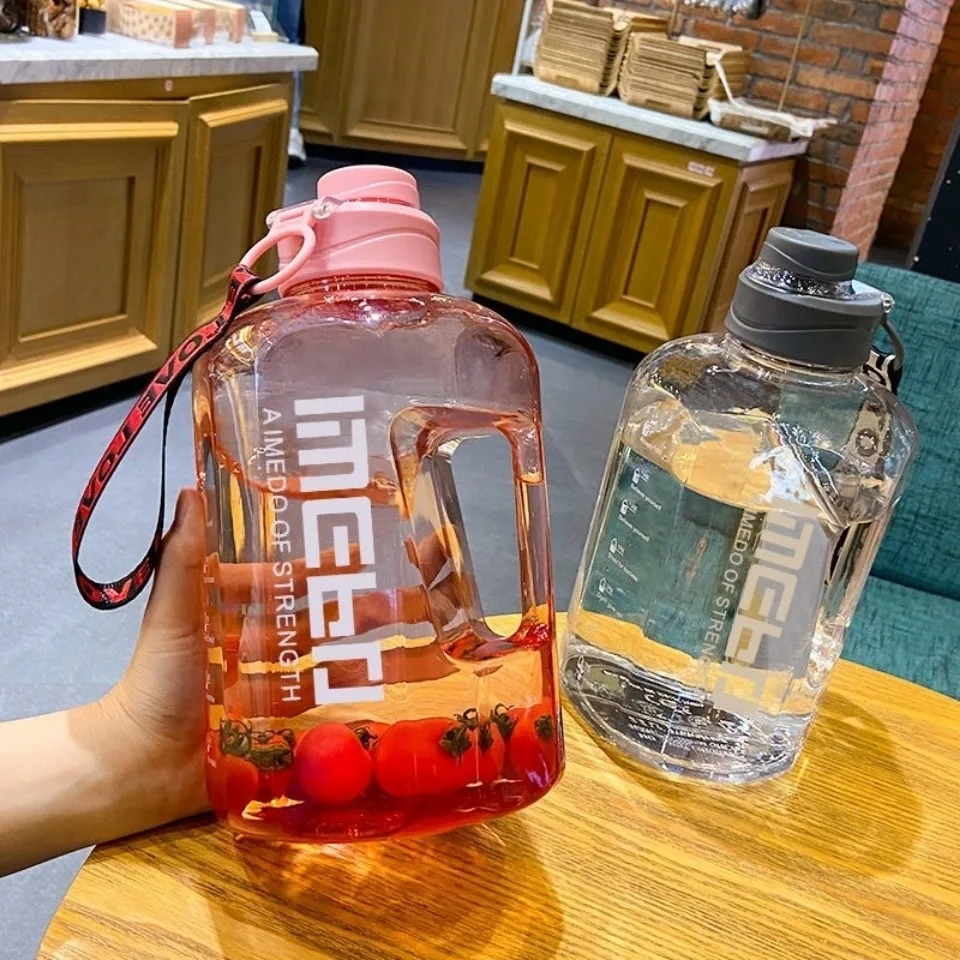 2200ML Super Large Capacity Sports and Fitness Summer High Temperature Resistant Space Water Cup
2200ML Super Large Capacity Sports and Fitness Summer High Temperature Resistant Space Water Cup