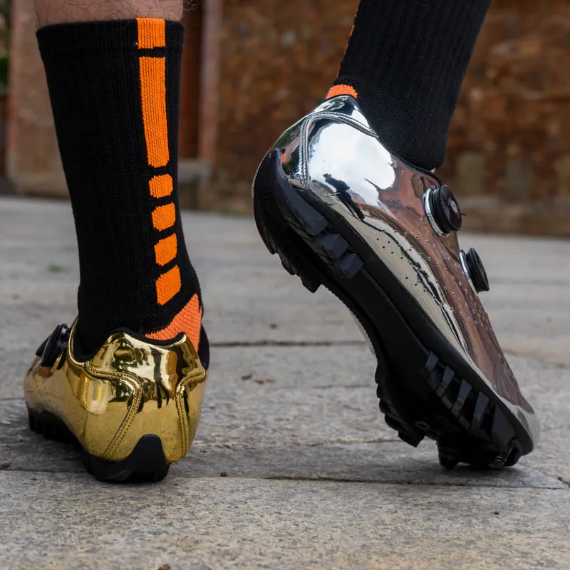 Golden Cycling Shoes Large Size Men's Bicycle Shoes Gold Silver Color Matching Outdoor Mountain Road Self-locking Non-slip
Golden Cycling Shoes Large Size Men's Bicycle Shoes Gold Silver Color Matching Outdoor Mountain Road Self-locking Non-slip