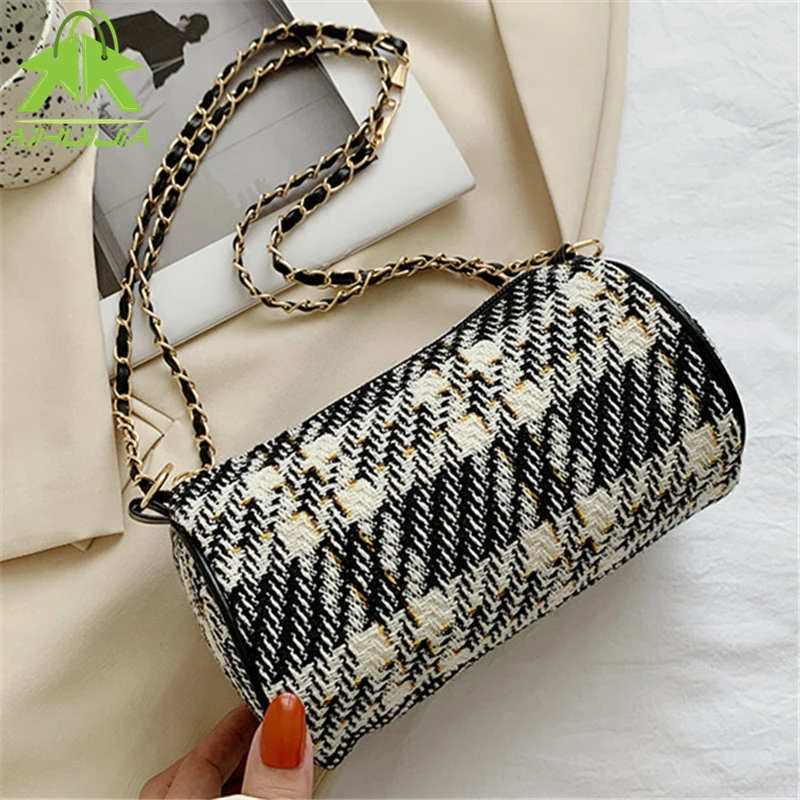 2021 Fashion Women Shoulder Messenger Bags Chain Woolen Cloth High Capacity Handbag Stripe Trend Ladies Baguette Crossbody Bags
2021 Fashion Women Shoulder Messenger Bags Chain Woolen Cloth High Capacity Handbag Stripe Trend Ladies Baguette Crossbody Bags