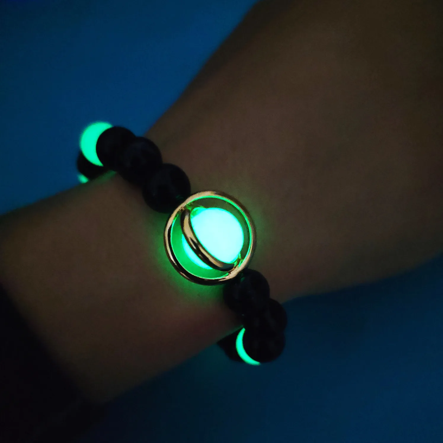 BUDROVKY New Luminous Beads Bracelet Fashion Men and Women Xuyuan Bracelet Drop shipping
BUDROVKY New Luminous Beads Bracelet Fashion Men and Women Xuyuan Bracelet Drop shipping