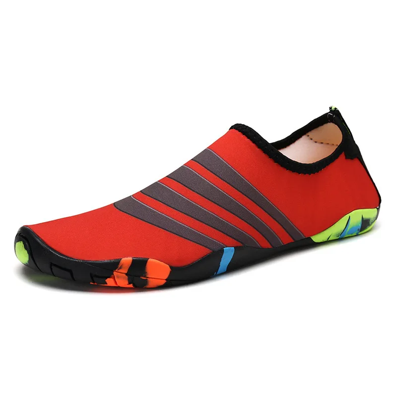 New swimming shoes Beach shoes Quick drying wading shoes light fitness shoes Yoga shoes for parents and children
New swimming shoes Beach shoes Quick drying wading shoes light fitness shoes Yoga shoes for parents and children
