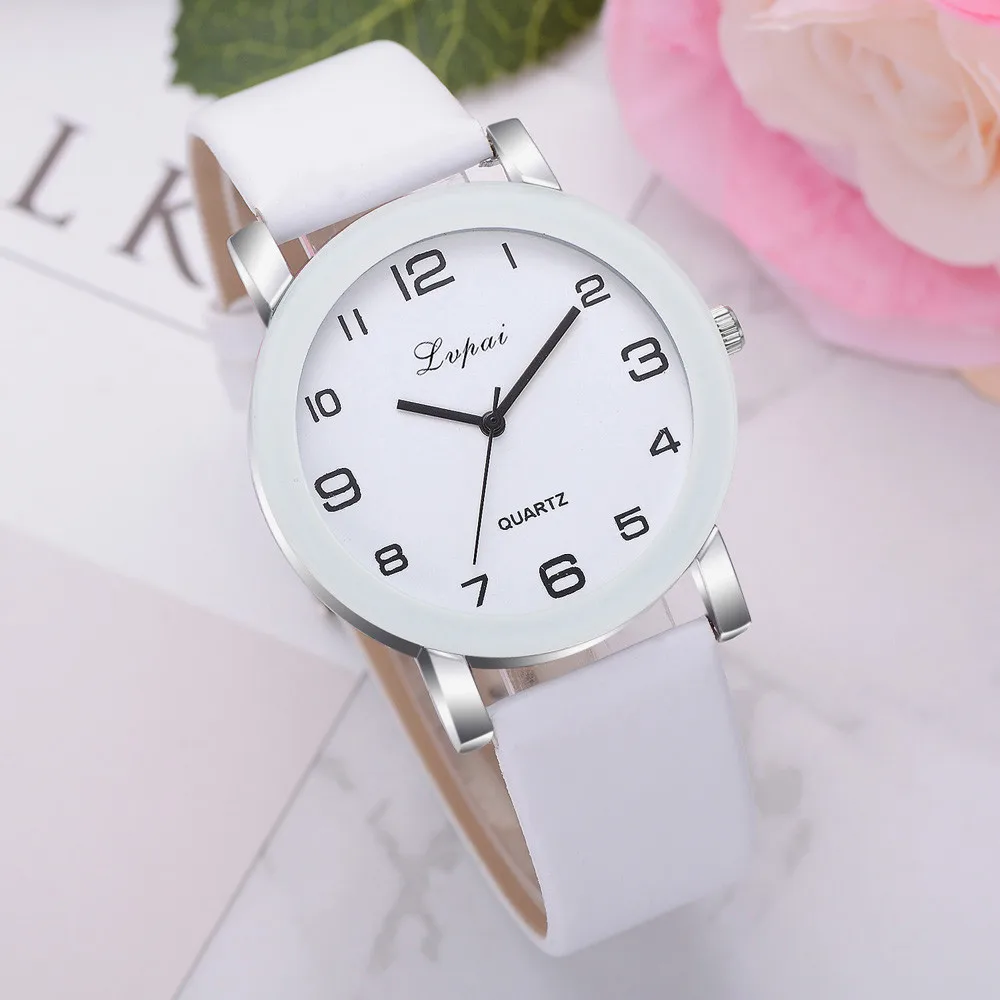 Lvpai Arabic Numbers Women's Watchs Simplicity Style Casual Quartz Leather Band Watch Analog Wrist Watch relogio feminino W3
Lvpai Arabic Numbers Women's Watchs Simplicity Style Casual Quartz Leather Band Watch Analog Wrist Watch relogio feminino W3