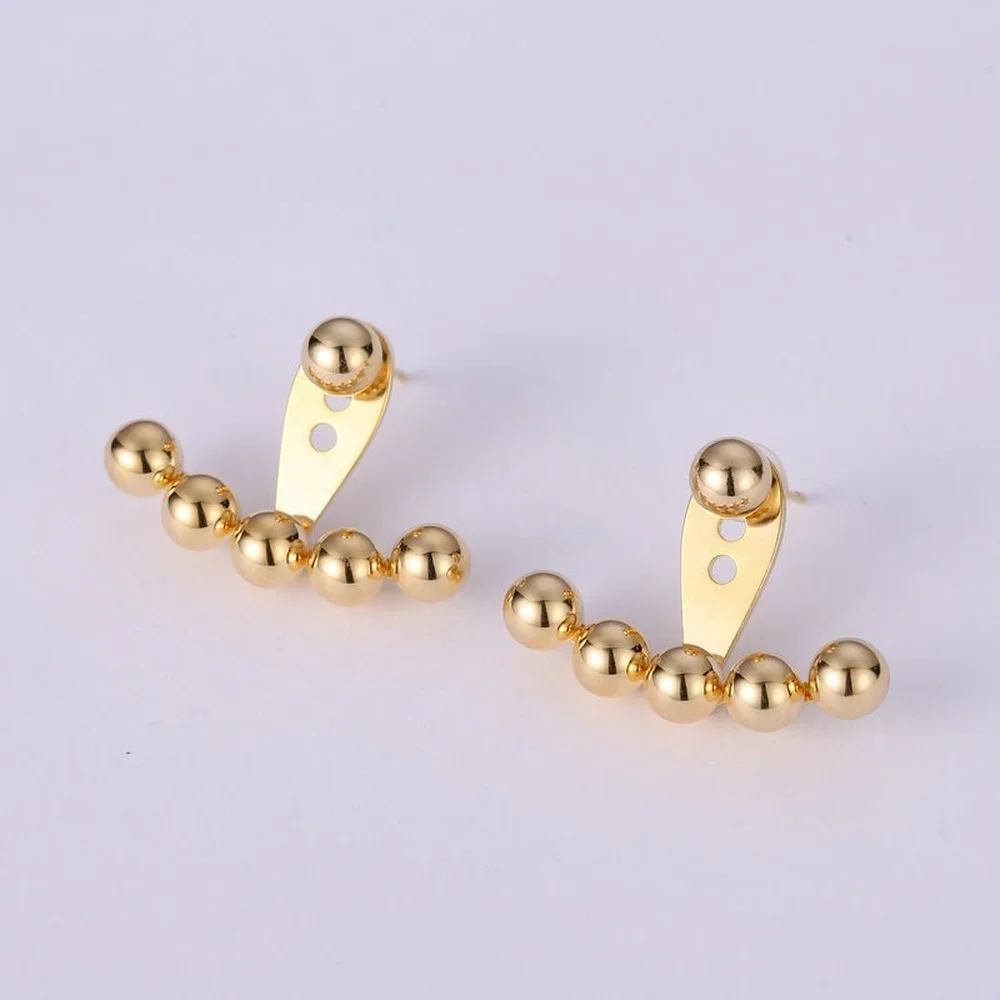new European and American ladies party alloy star with the same earring design fashion trend golden ball small bean earrings
new European and American ladies party alloy star with the same earring design fashion trend golden ball small bean earrings