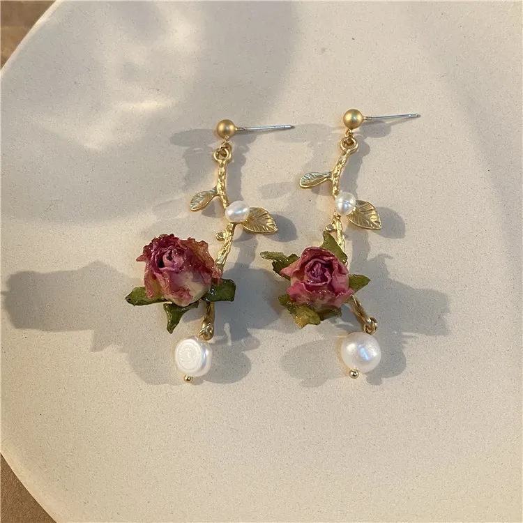 Mother of Pearl Earrings Rose Gold Butterfly Earrings Women's Natural Freshwater Pearl Preserved Flower Long Earrings
Mother of Pearl Earrings Rose Gold Butterfly Earrings Women's Natural Freshwater Pearl Preserved Flower Long Earrings