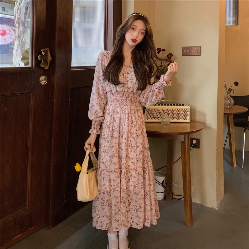 2021 New Flower Print Summer Dress Evening Long Vintage Dresses Oversize Short Sleeve Beach Women Dress Robe Vestido Prom
2021 New Flower Print Summer Dress Evening Long Vintage Dresses Oversize Short Sleeve Beach Women Dress Robe Vestido Prom