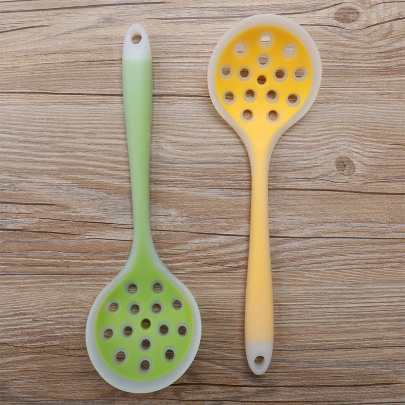 Silicone straw spoon fashion non-stick pan environmentally friendly healthy kitchen utensils free shipping
Silicone straw spoon fashion non-stick pan environmentally friendly healthy kitchen utensils free shipping