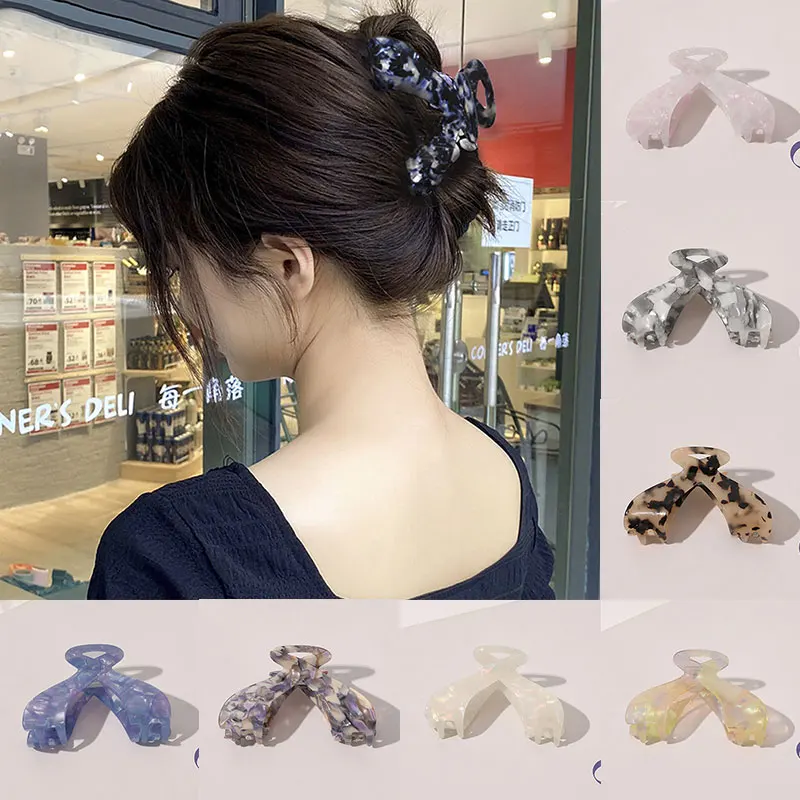 Acetic Acid Hair Claws Crab 9cm Acrylic Large Hairpin Tortoiseshell Geometric Hair Clips For Women Creative Hair Accessories
Acetic Acid Hair Claws Crab 9cm Acrylic Large Hairpin Tortoiseshell Geometric Hair Clips For Women Creative Hair Accessories